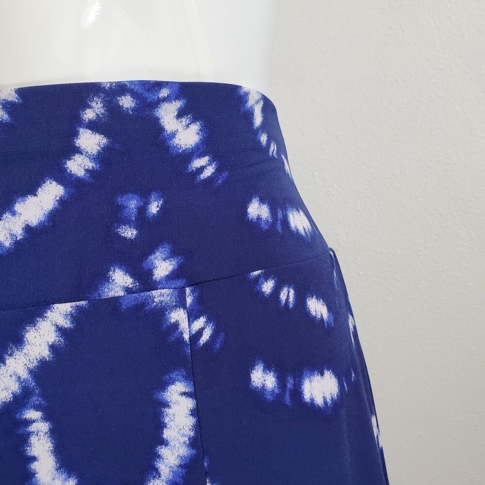 Dress Barn Plus Size Blue Tie Dye Skirt - Picture 4 of 5